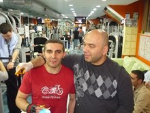 ÇİĞ KÖFTE PARTİSİ (2010)